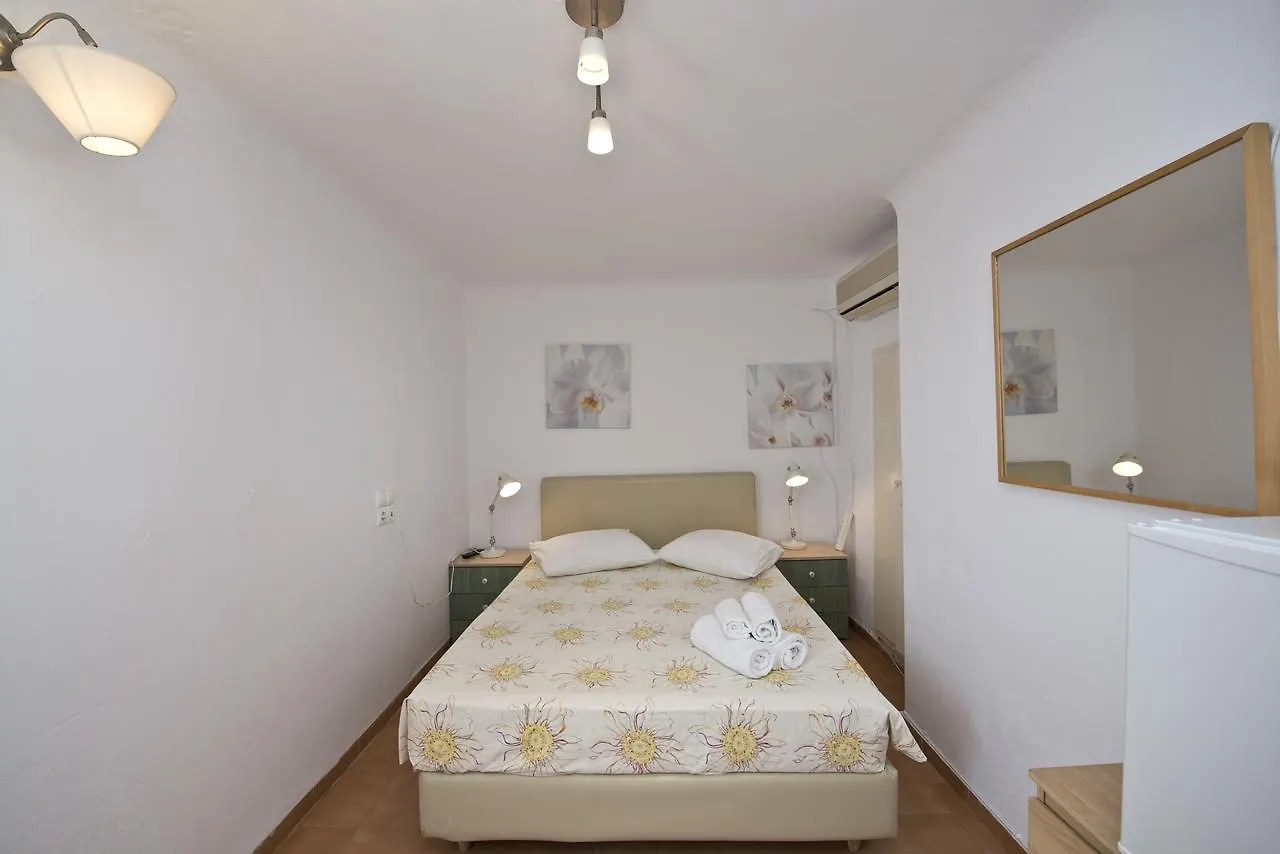 Guest house Karboni Hotel Mykonos Island Greece
